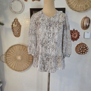 Talbots Petite Semi Sheer Flowy Pintucked Snake Print Old Money Women's Blouse